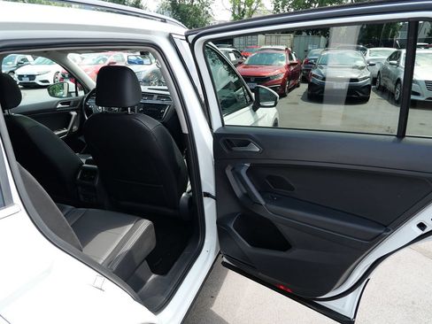 Used 2019 Volkswagen Tiguan S AWD/4WD image 34