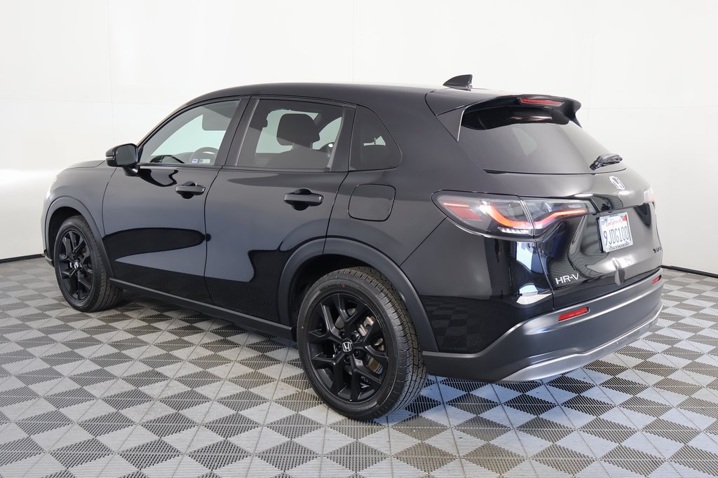 Used 2024 Honda HR-V Sport image 6