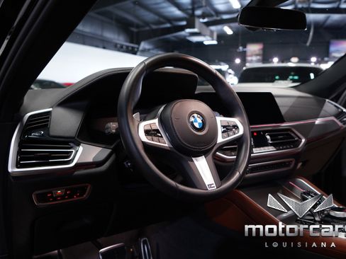 Used 2023 BMW X6 xDrive40i w/ Executive Package image 28