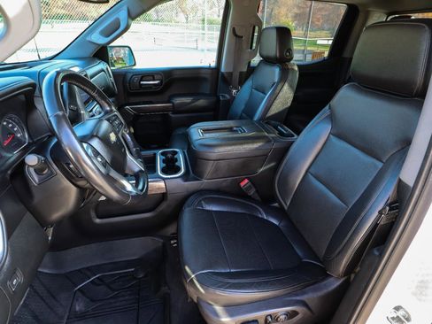 Used 2019 Chevrolet Silverado 1500 LTZ image 36