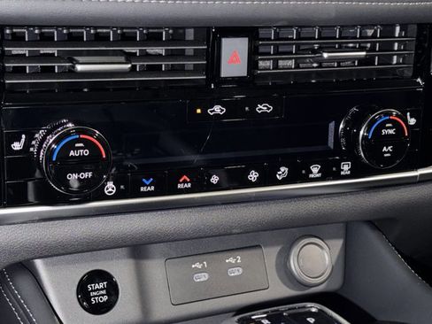 New 2026 Nissan Rogue Platinum w/ Platinum Premium Package image 25