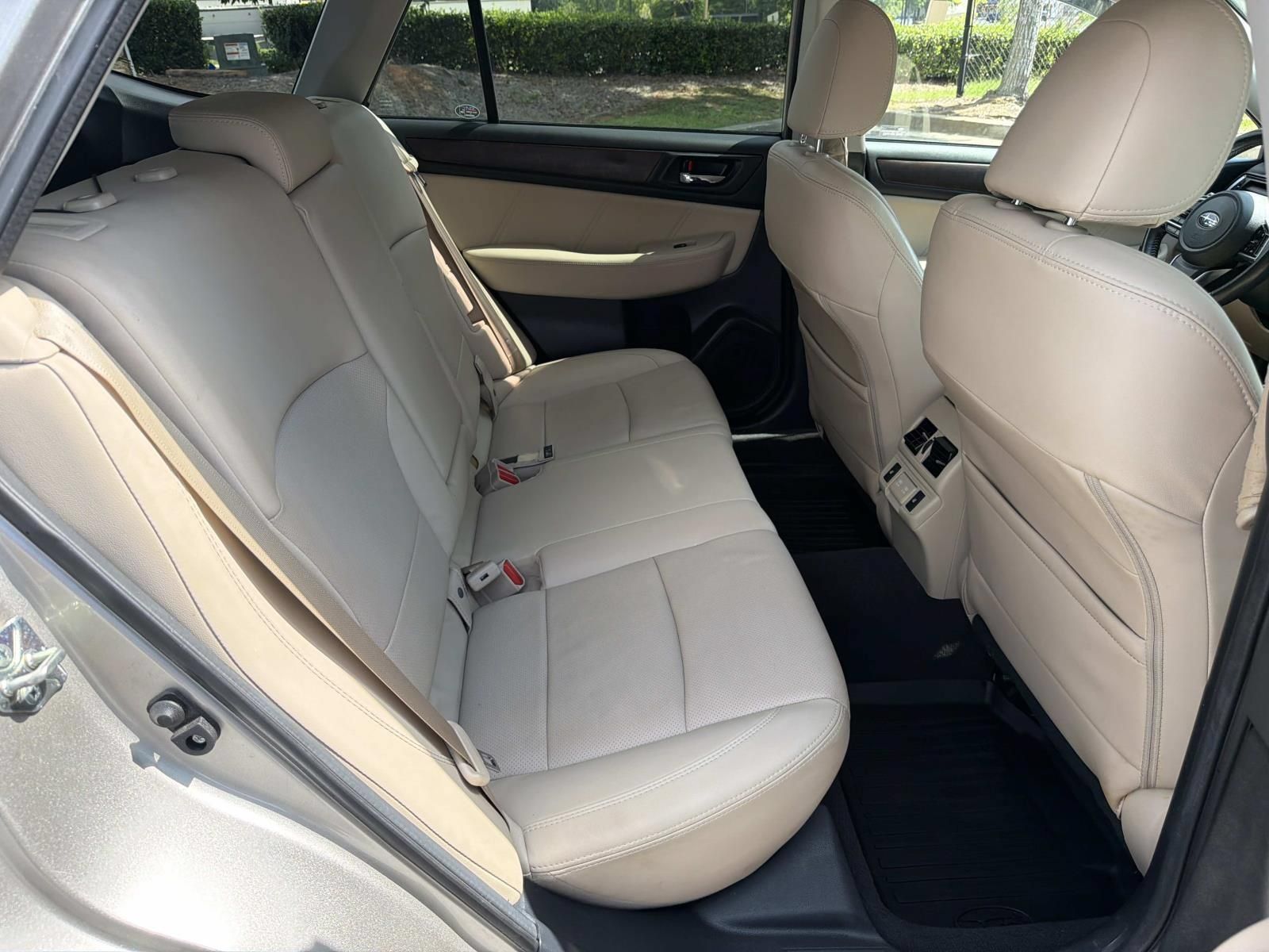 Used 2019 Subaru Outback 2.5i Limited w/ Popular Package #2 AWD/4WD image 16