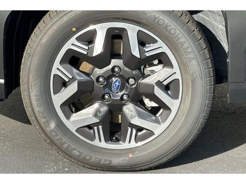 Used 2026 Subaru Forester Premium image 24