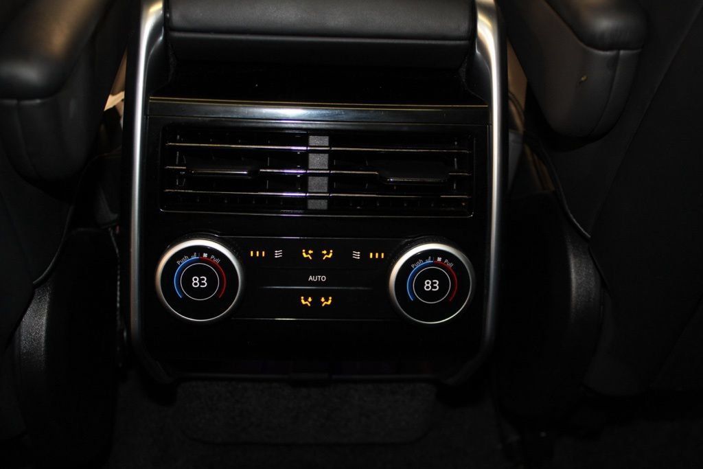 Certified 2023 Land Rover Range Rover SE AWD/4WD image 40