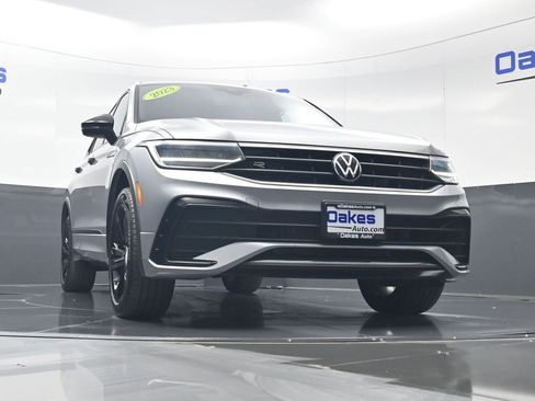 Used 2023 Volkswagen Tiguan SE R-Line FWD image 40