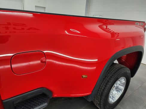 Used 2022 Chevrolet Silverado 3500 LT w/ Convenience Package image 36