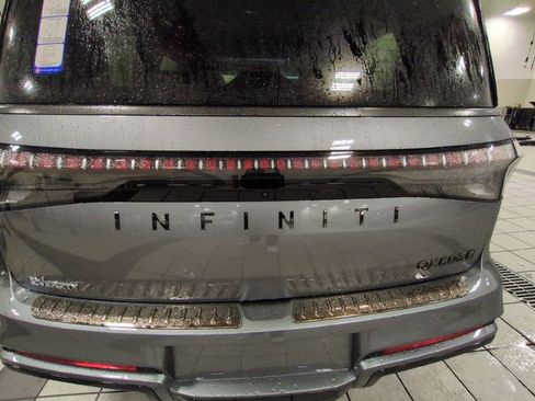 New 2026 INFINITI QX80 4WD w/ Sport Exterior Package image 29