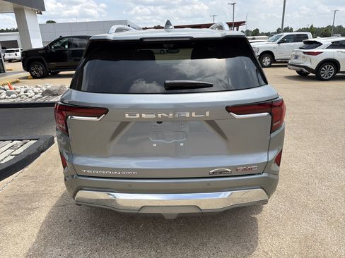 Used 2027 GMC Terrain Denali w/ LPO, Floor Liner Package AWD/4WD image 16