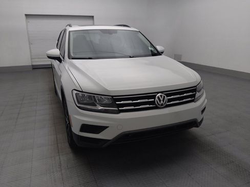 Used 2021 Volkswagen Tiguan SEL FWD image 13