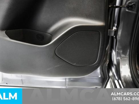 Used 2024 Nissan Rogue SV image 54