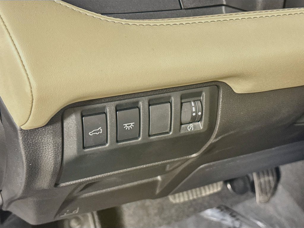 Certified 2026 Subaru Ascent Limited AWD/4WD image 10