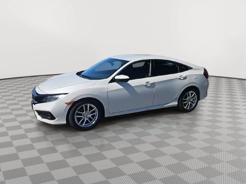 Used 2019 Honda Civic Sport image 4