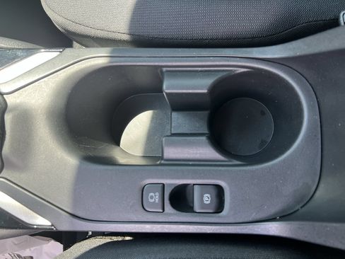 Used 2024 Toyota Corolla LE FWD image 29