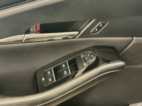 Used 2025 MAZDA CX-30 AWD 2.5 S w/ Preferred Package image 15