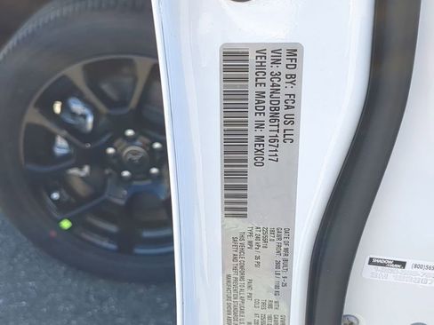 New 2026 Jeep Compass Latitude image 23