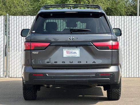 Used 2024 Toyota Sequoia SR5 w/ SR5 Premium Package AWD/4WD image 5
