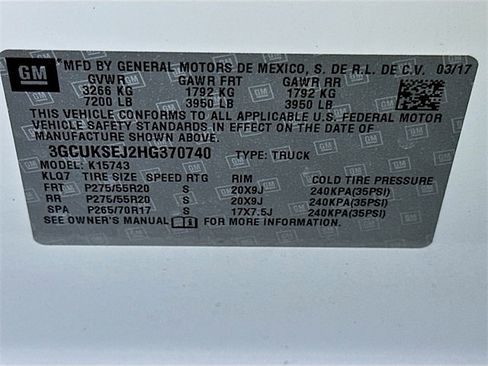 Used 2017 Chevrolet Silverado 1500 LTZ Z71 image 24