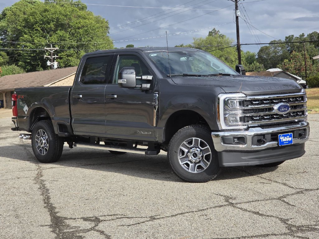 New 2026 Ford F250 Lariat w/ FX4 Off-Road Package AWD/4WD image 2