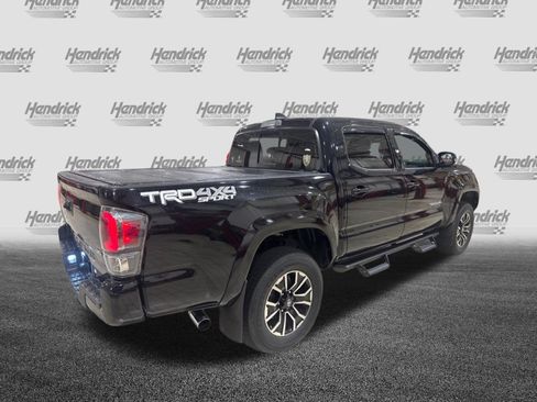 Used 2021 Toyota Tacoma TRD Sport AWD/4WD image 6