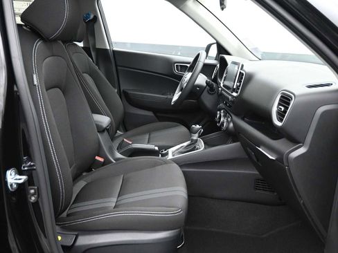 New 2026 Hyundai Venue SEL image 11