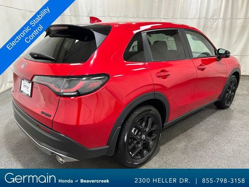 Certified 2025 Honda HR-V Sport image 9