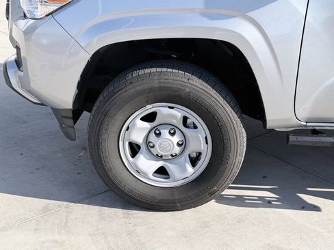 Used 2023 Toyota Tacoma SR image 29