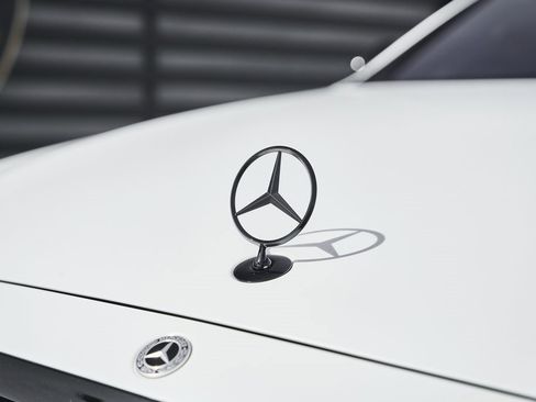 Used 2024 Mercedes-Benz S 580 4MATIC Sedan image 7