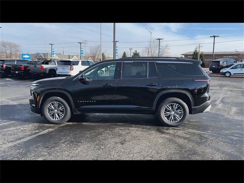 Certified 2025 Chevrolet Traverse LT image 5