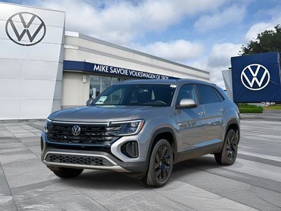 New 2026 Volkswagen Atlas Cross Sport SE
