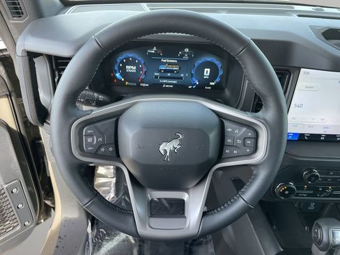 New 2025 Ford Bronco Badlands image 31