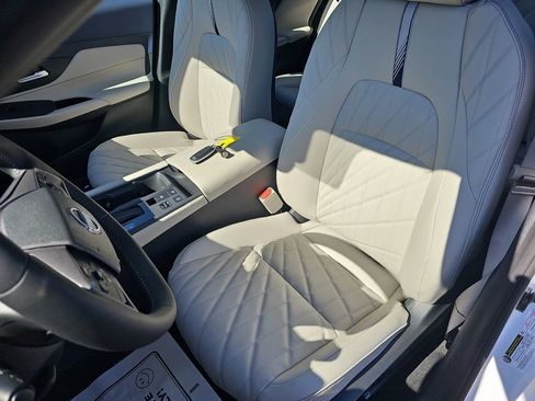 New 2026 Nissan Sentra SL w/ Floor Mat Package FWD image 18