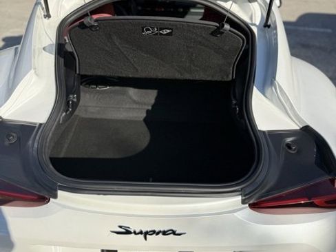 Used 2022 Toyota Supra Premium w/ Driver Assist Package image 10