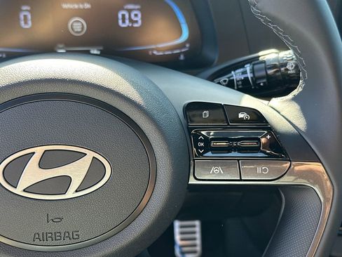 New 2025 Hyundai Elantra Sport image 25