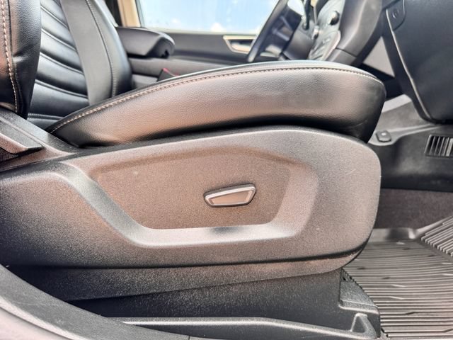 Used 2020 Ford Edge SEL AWD/4WD image 30