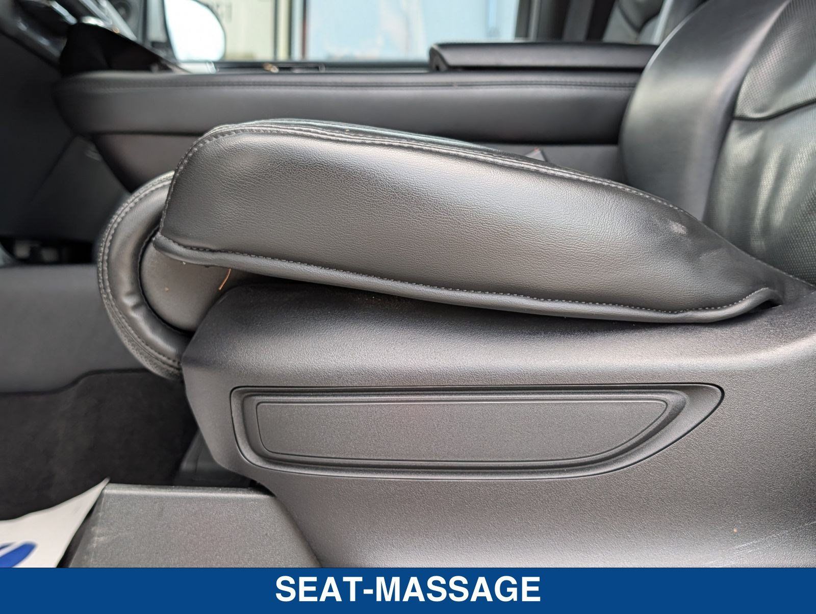 Used 2021 Lincoln Navigator Reserve AWD/4WD image 25