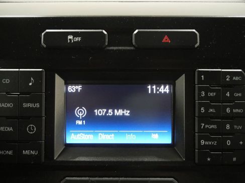 Used 2016 Ford F150 XLT AWD/4WD image 17