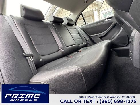 Used 2014 Volkswagen Jetta SE FWD image 15