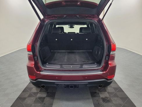 Used 2017 Jeep Grand Cherokee Trailhawk AWD/4WD image 29