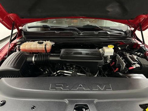 Used 2020 RAM 1500 Big Horn AWD/4WD image 6