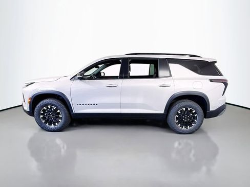 New 2026 Chevrolet Traverse Z71 w/ Driver Confidence Package image 9