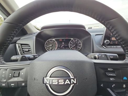 New 2026 Nissan Rogue SV image 25