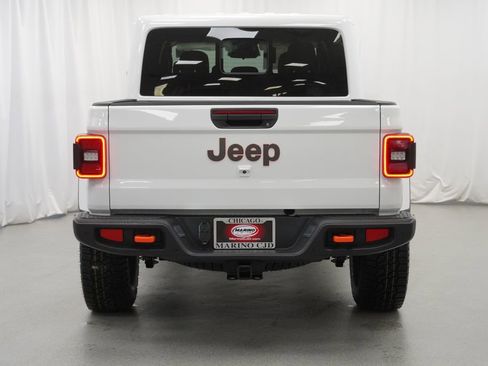 New 2026 Jeep Gladiator Mojave w/ Safety Group image 10