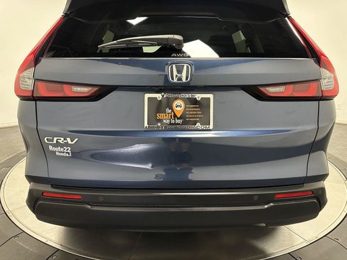 Used 2024 Honda CR-V EX-L image 12