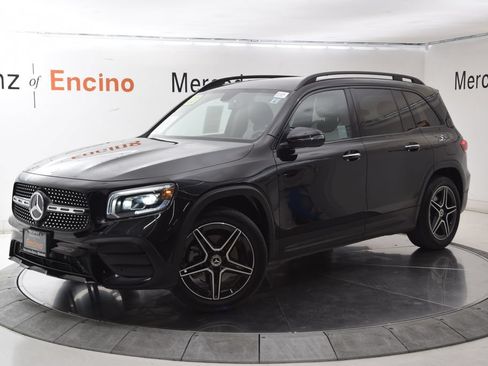 Used 2023 Mercedes-Benz GLB 250 image 2