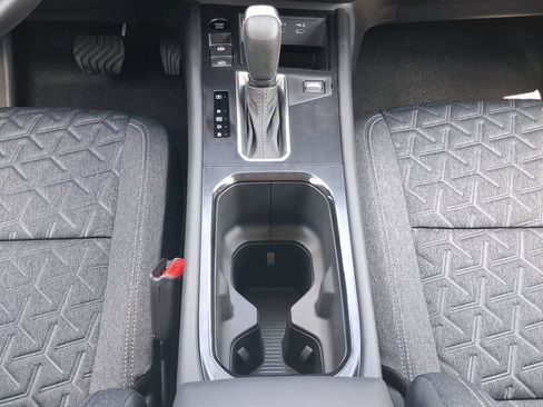 New 2026 Nissan Kicks SV w/ SV Premium Package FWD image 6