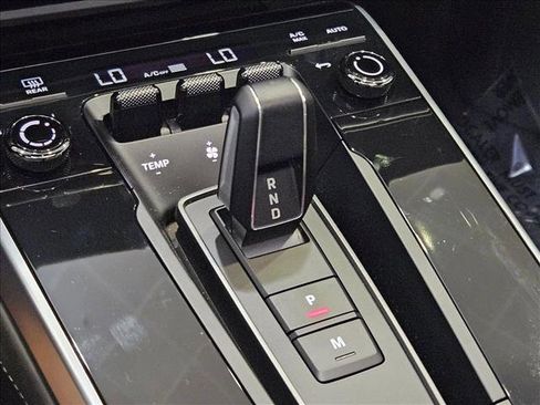 Used 2024 Porsche 911 Carrera S image 11