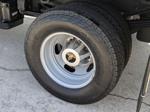 Used 2023 Chevrolet Silverado 3500 W/T w/ WT Fleet Convenience Package image 11