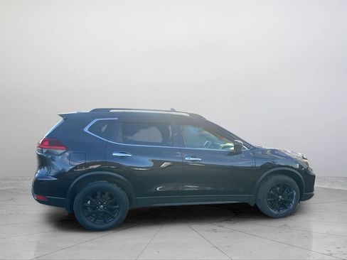 Used 2018 Nissan Rogue SV w/ Premium Package AWD/4WD image 4