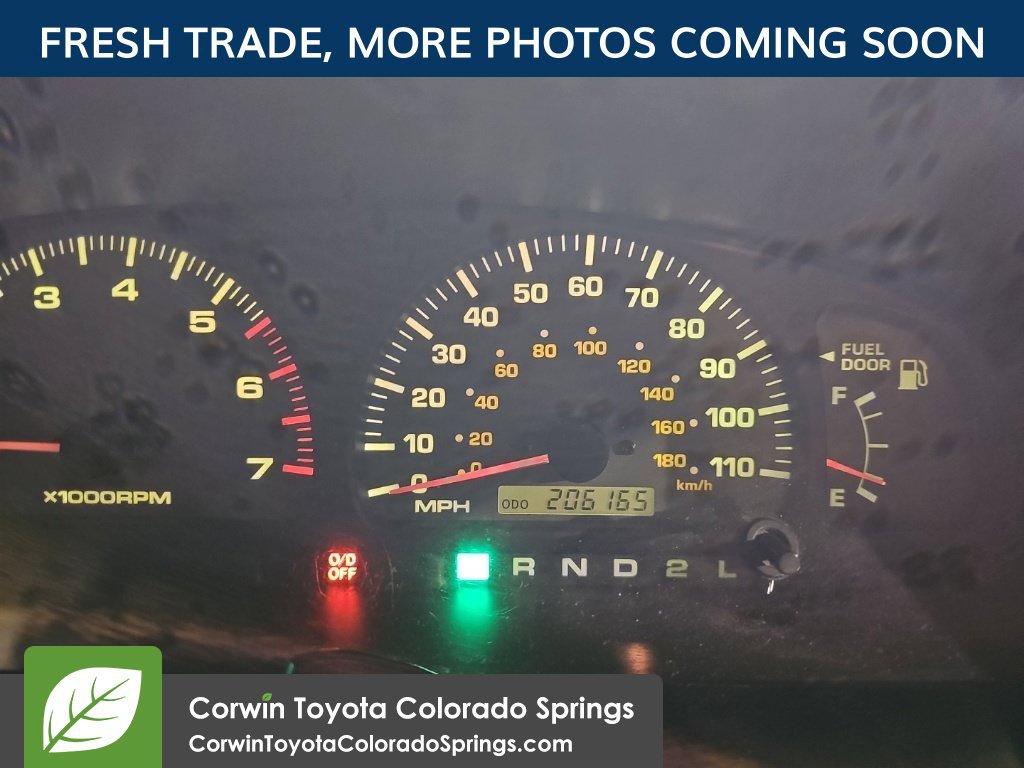 Used 2000 Toyota 4Runner SR5 AWD/4WD image 13