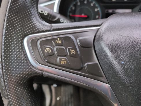 Used 2020 Chevrolet Malibu LT FWD image 24